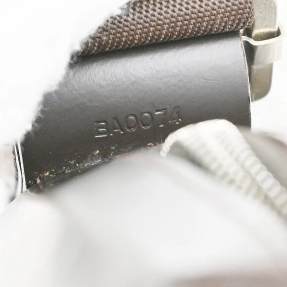 LOUIS VUITTON Bobby Shoulder Bag Monogram Glace Leather Brown - Picture 11 of 16